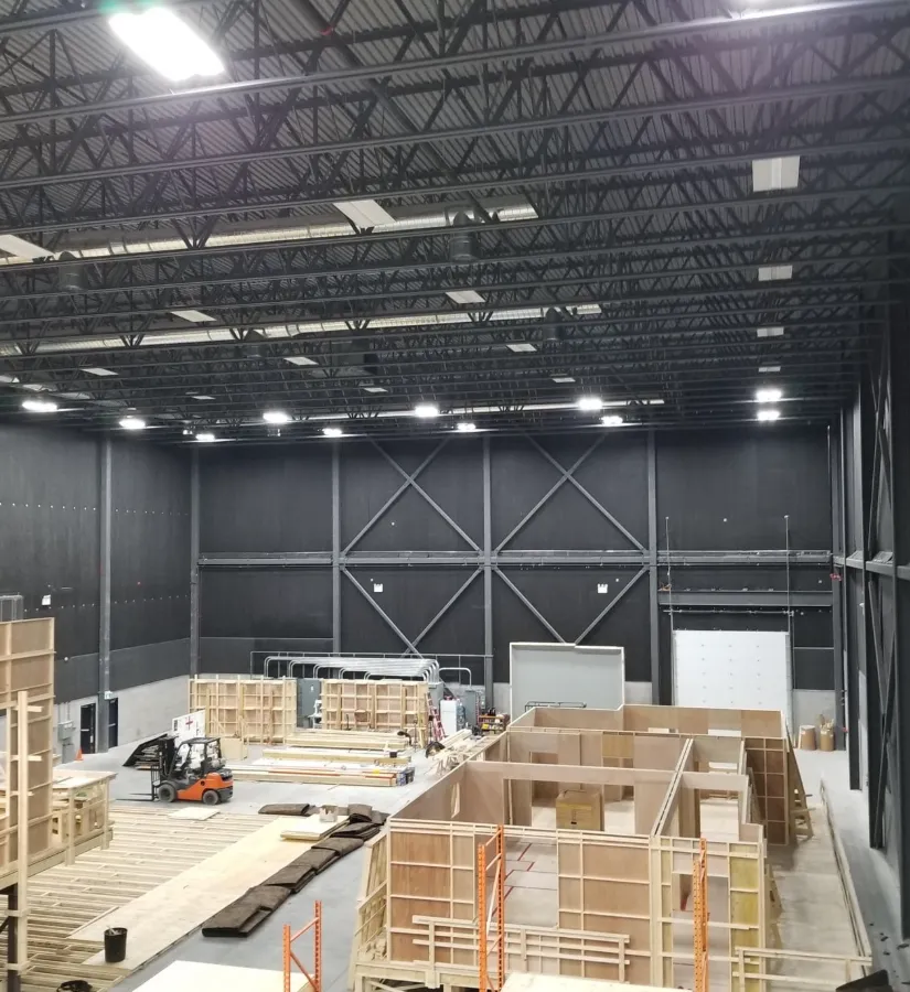 Commercial structure