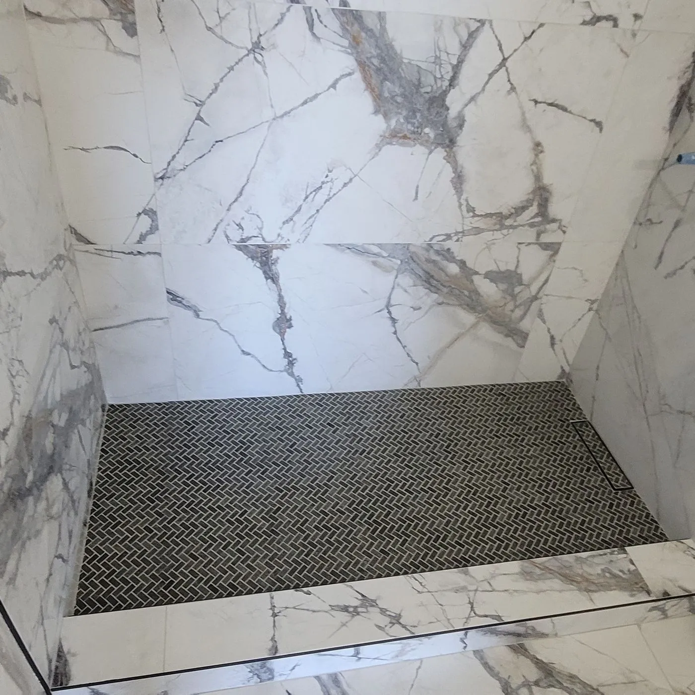 Bathroom project by Zeybek Construction in Ontario