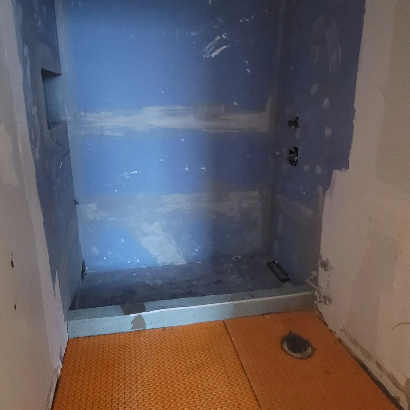 Bathroom project by Zeybek Construction in Ontario