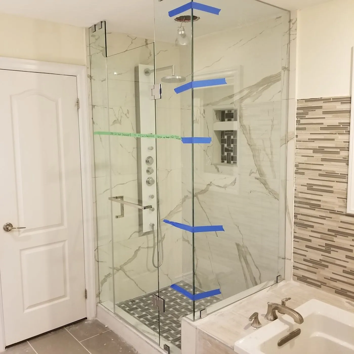 Bathroom project by Zeybek Construction in Ontario