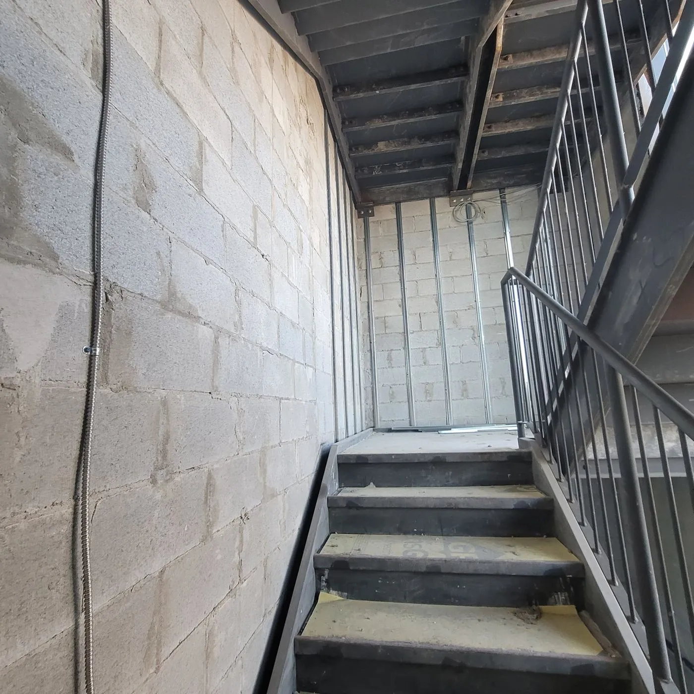 Staircase project by Zeybek Construction in Ontario